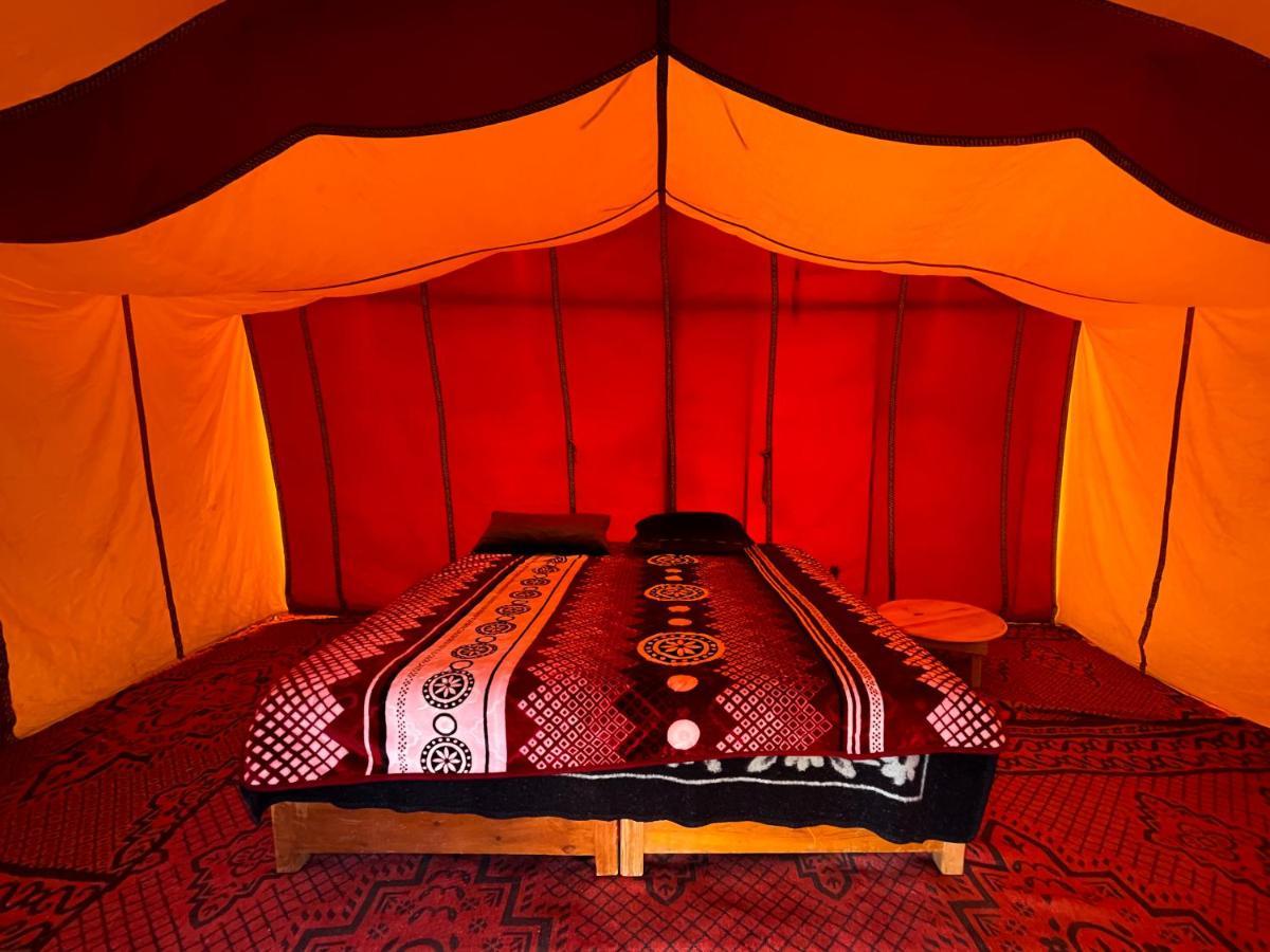 מלון Bivouac Les Nomades & Foum Zguid To Chegaga Tours מראה חיצוני תמונה