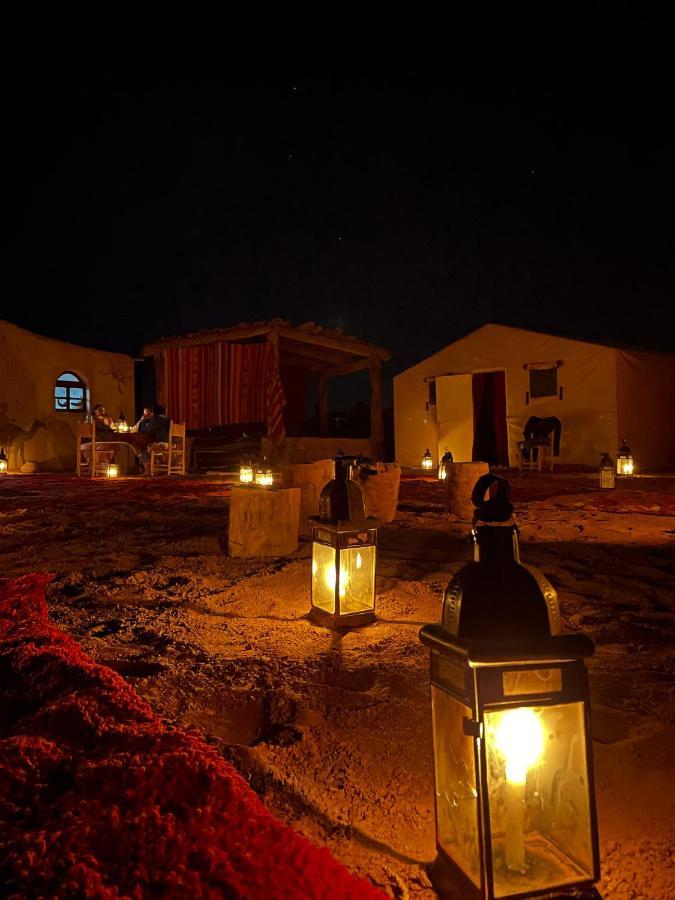מלון Bivouac Les Nomades & Foum Zguid To Chegaga Tours מראה חיצוני תמונה